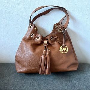 NWT Michael Kors Camden Luggage Tote